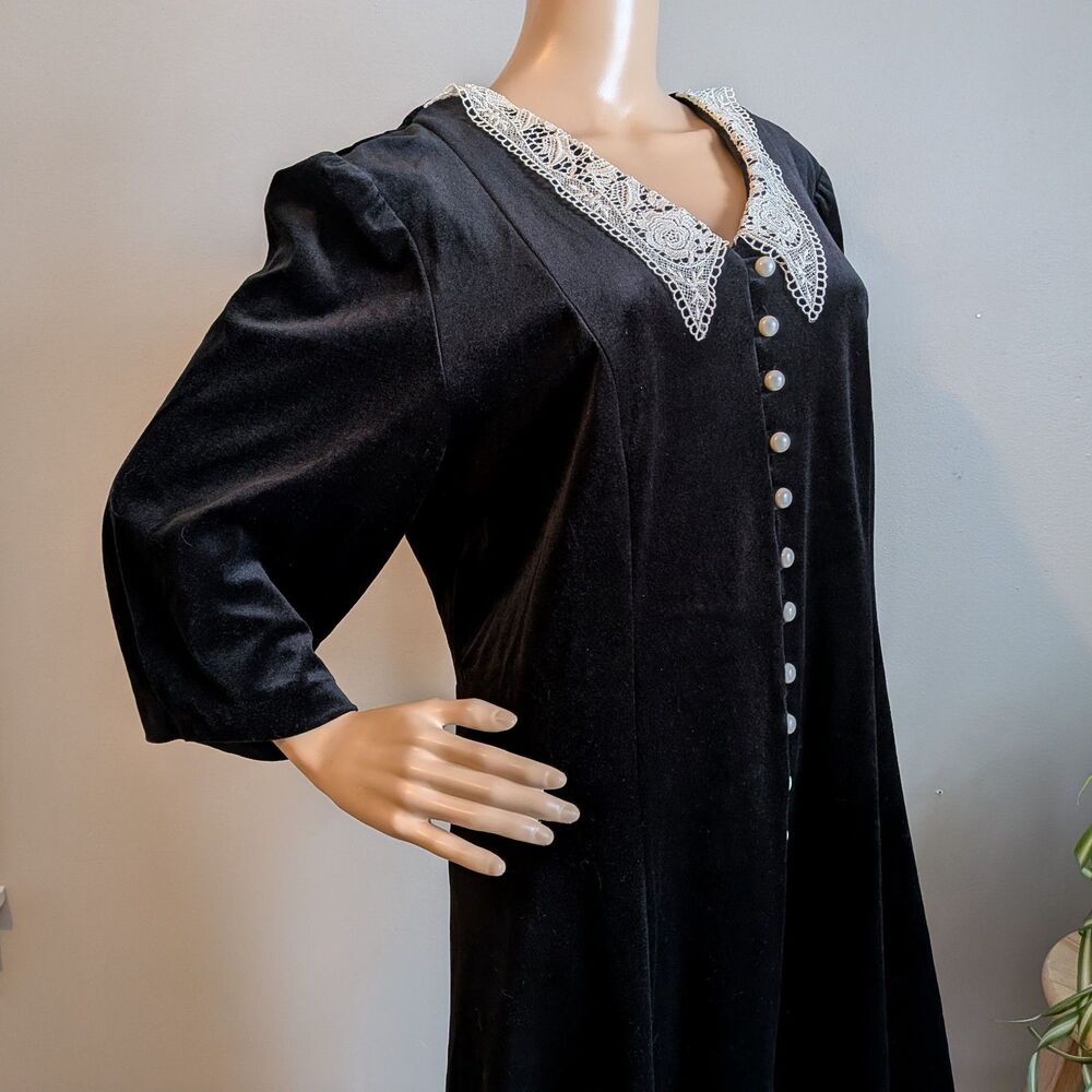 Vintage 90s Ultra Velvet Maxi Dress Lace Collar Wednesday Adams Plus Size 18W - Picture 4 of 11